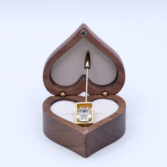 Vintage Rhinestone Stick Pin Brooch - Picture 5 of 15